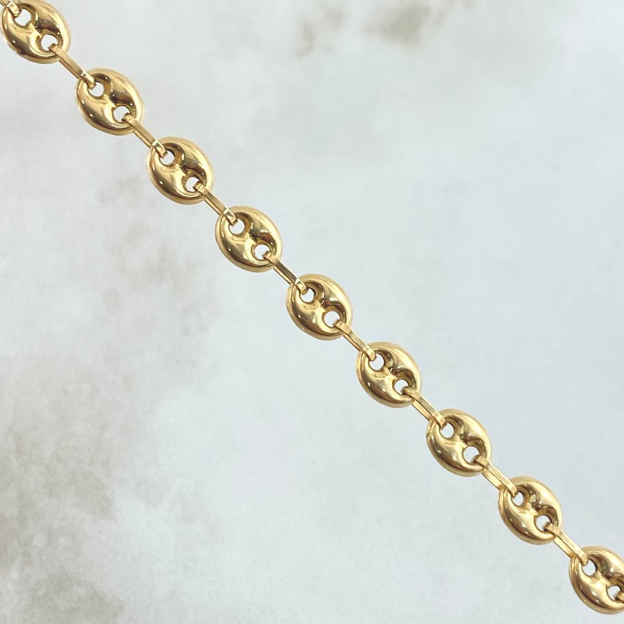 Tobillera GC 4.9gr / 24.2cm / 5.3mm Lisa Oro Amarillo 18K
