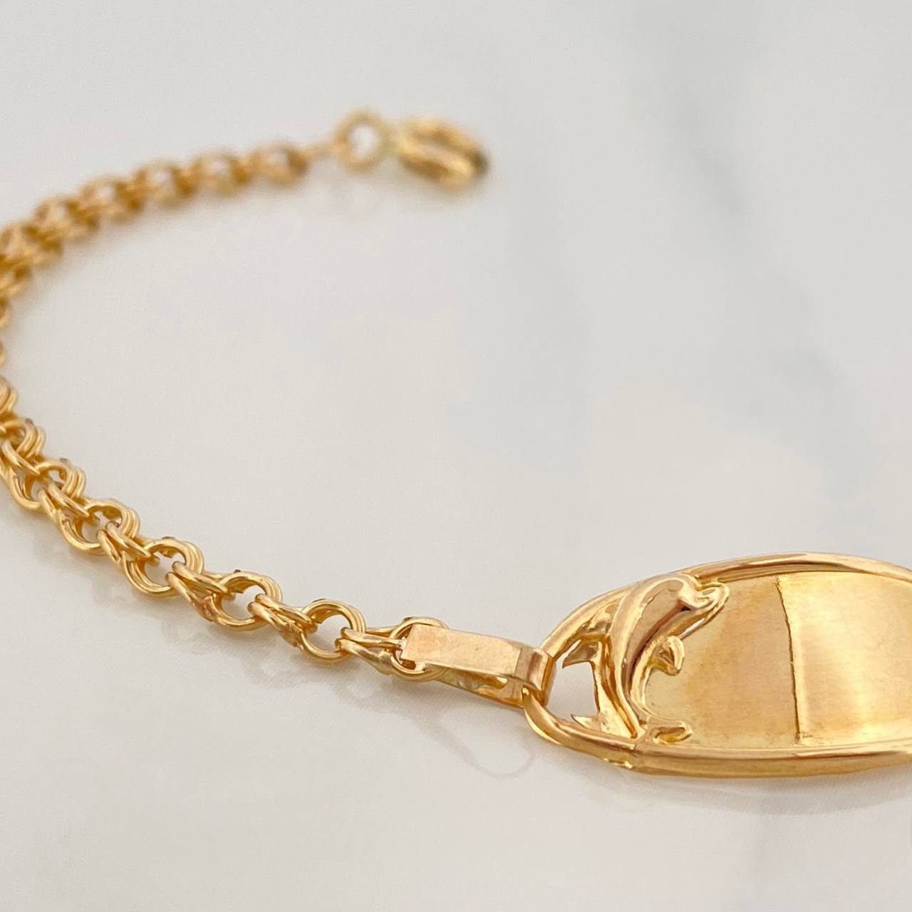 Pulso Bebé Placa Ovalada Delfin 2.25 g / 15 cm / 2.9 mm Oro Amarillo 18K