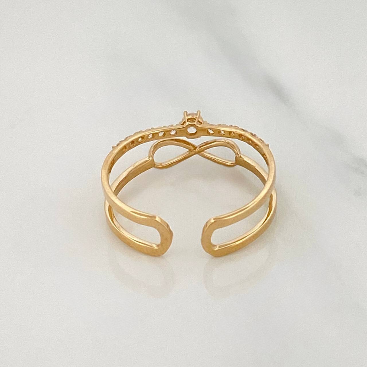 Anillo Infinito Churumbela 1.8 g / T7 1/4 Oro Amarillo 18K