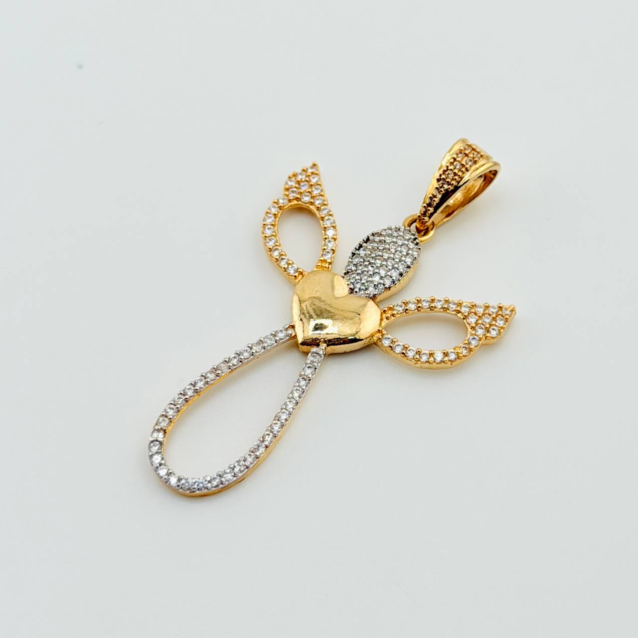 Dije Cruz Corazón Angel 5gr / 5cm / Oro Amarillo 18K ©