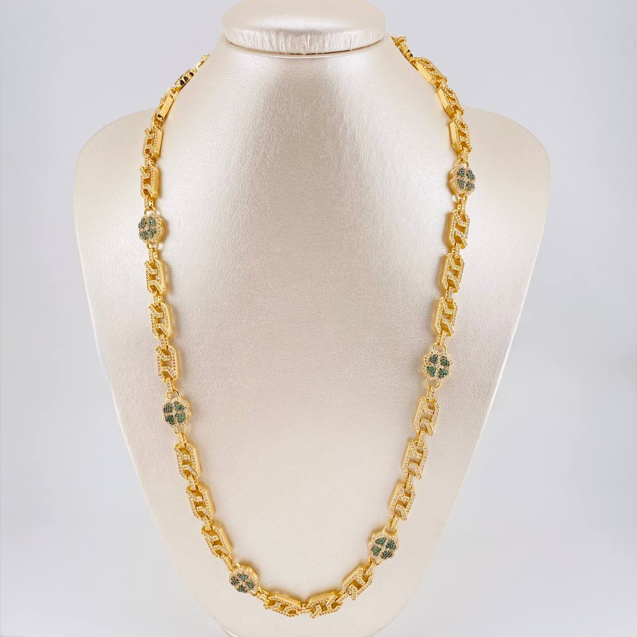 Cadena Rustica Trébol 59.7g / 60cm / 8mm Oro Amarillo 18K