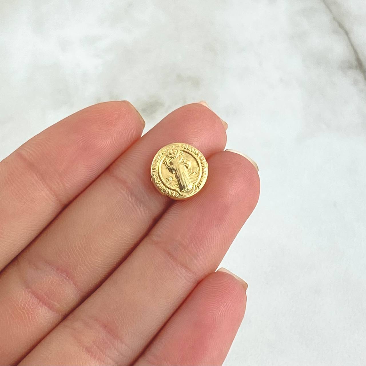 Herraje San Benito 0.4gr / 1cm / Tambor Oro Amarillo 18K