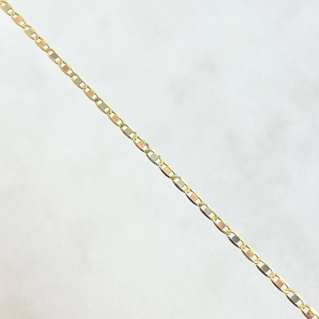 Cadena Plana 1.5gr / 50cm / 1.3mm Lisa Tres Oros +3 18K ©