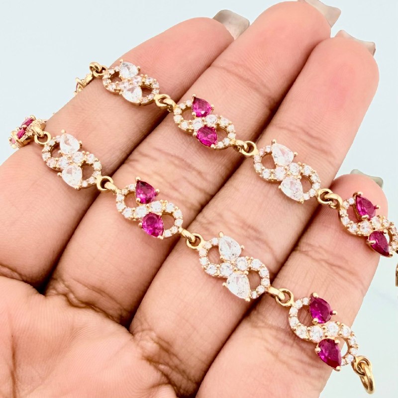 Pulso Infinito 9.3 g / 2.5 cm / 18.3 mm Oro Amarillo 18K