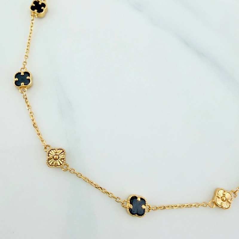 Pulso Trebol Aro Seguido 3.2 g / 21.5 cm / 4.8 mm Oro Amarillo 18K