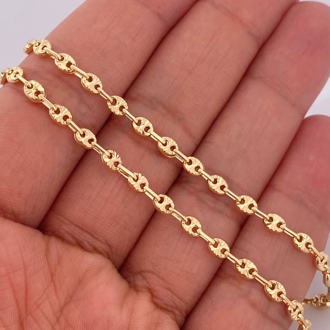 Cadena GC 6.4gr / 50cm / Oro Amarillo 18K $
