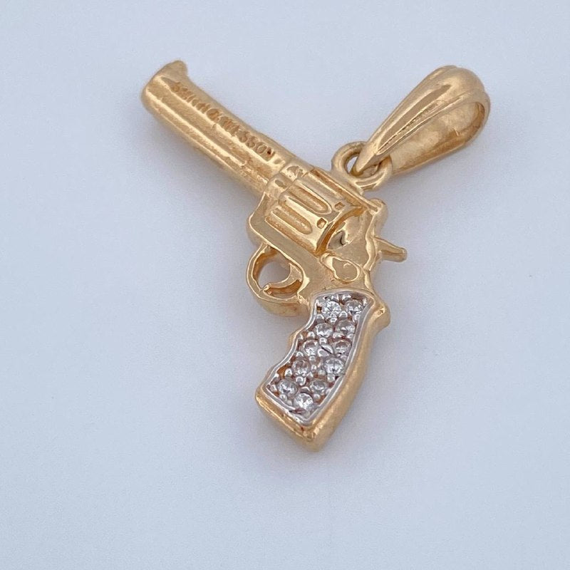 Dije Revolver 2.65gr / 2.5cm / Dos Oros Amarillo Blanco 18K $