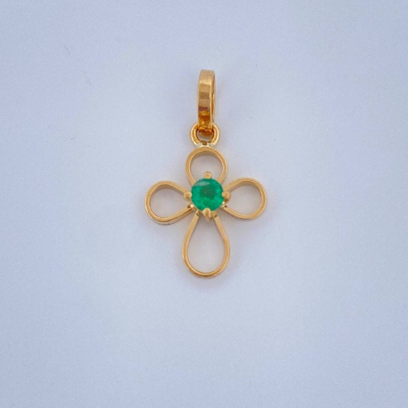 Dije Silueta Cruz Lagrima 0.5gr / 1.6cm / Oro Amarillo 18K &