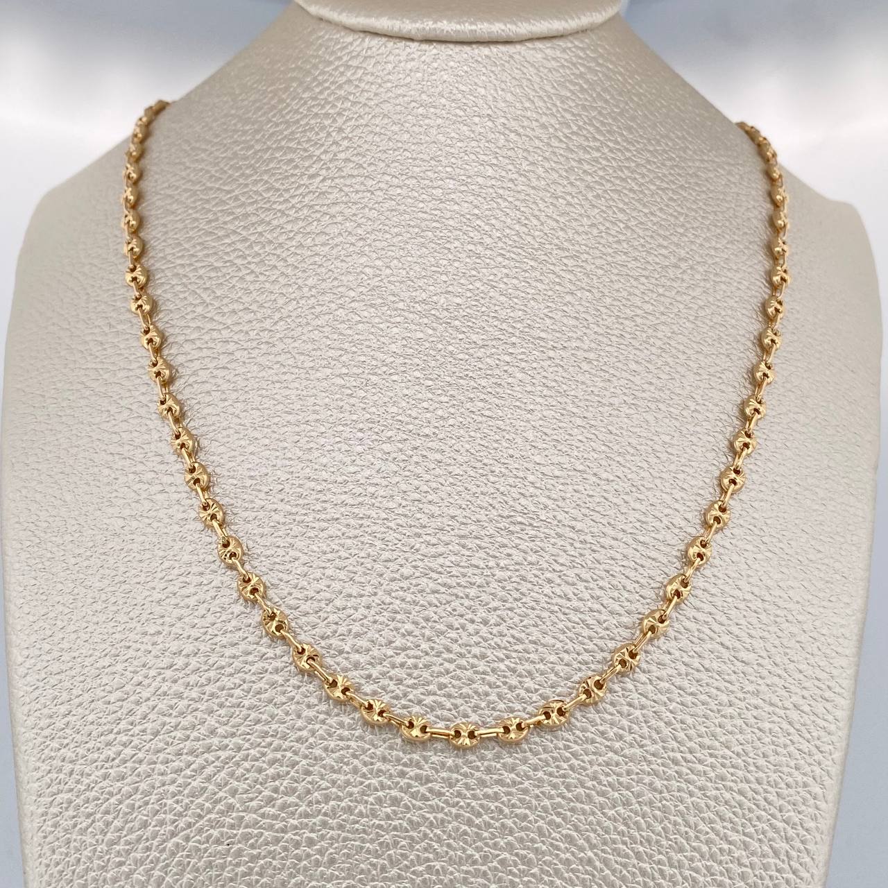 Cadena GC 5.8gr / 45.2cm / Oro Amarillo 18K $