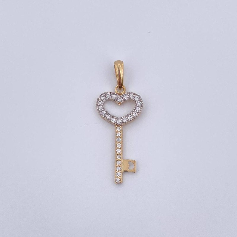Dije Llave Corazon 1.3gr / 3cm / Oro 18K &