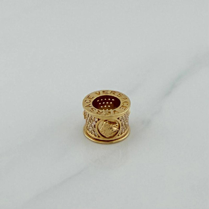 Herraje Medusa 5.4 g / 1.3 cm Oro Amarillo 18K