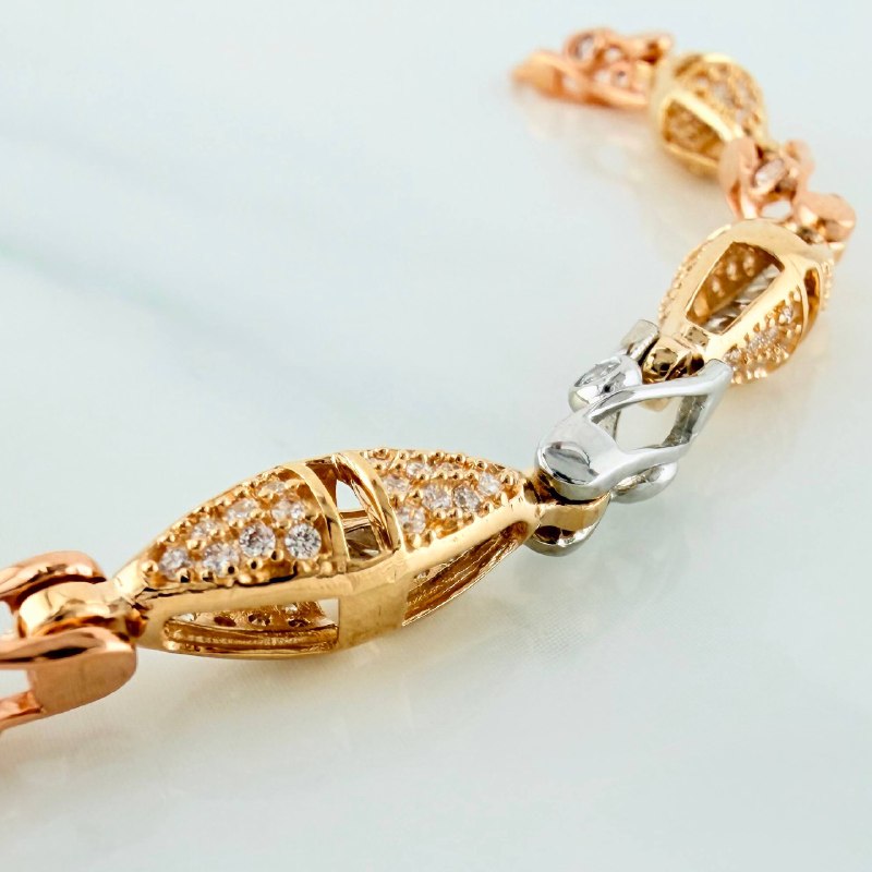 Pulso Rustico Dubai 16.65 g / 20 cm / 5.8 mm Tres Oros 18K