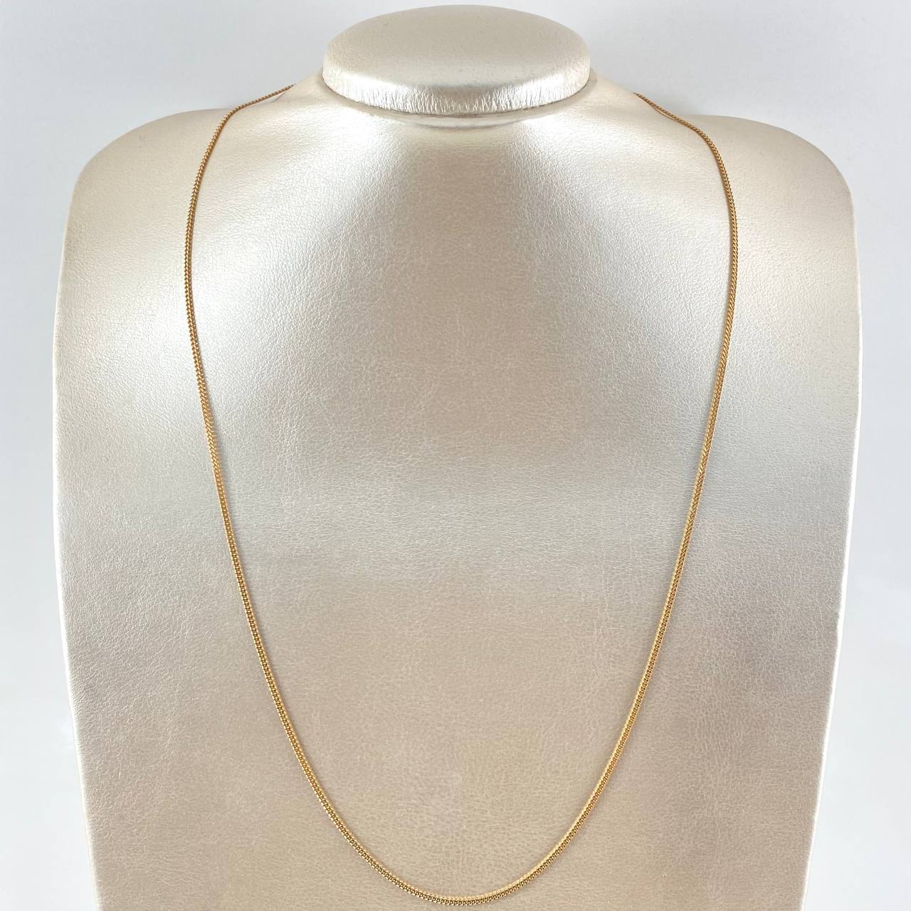 Cadena Cubana 2.06 g / 64.5 cm / 2 mm Oro Amarillo 18K