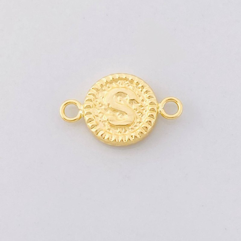 Herraje Circulo Letra S 0.6g / 1.7cm Oro Amarillo 18K