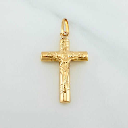 Dije Cruz Cristo 1.25 g / 3.3 cm Oro Amarillo 18K