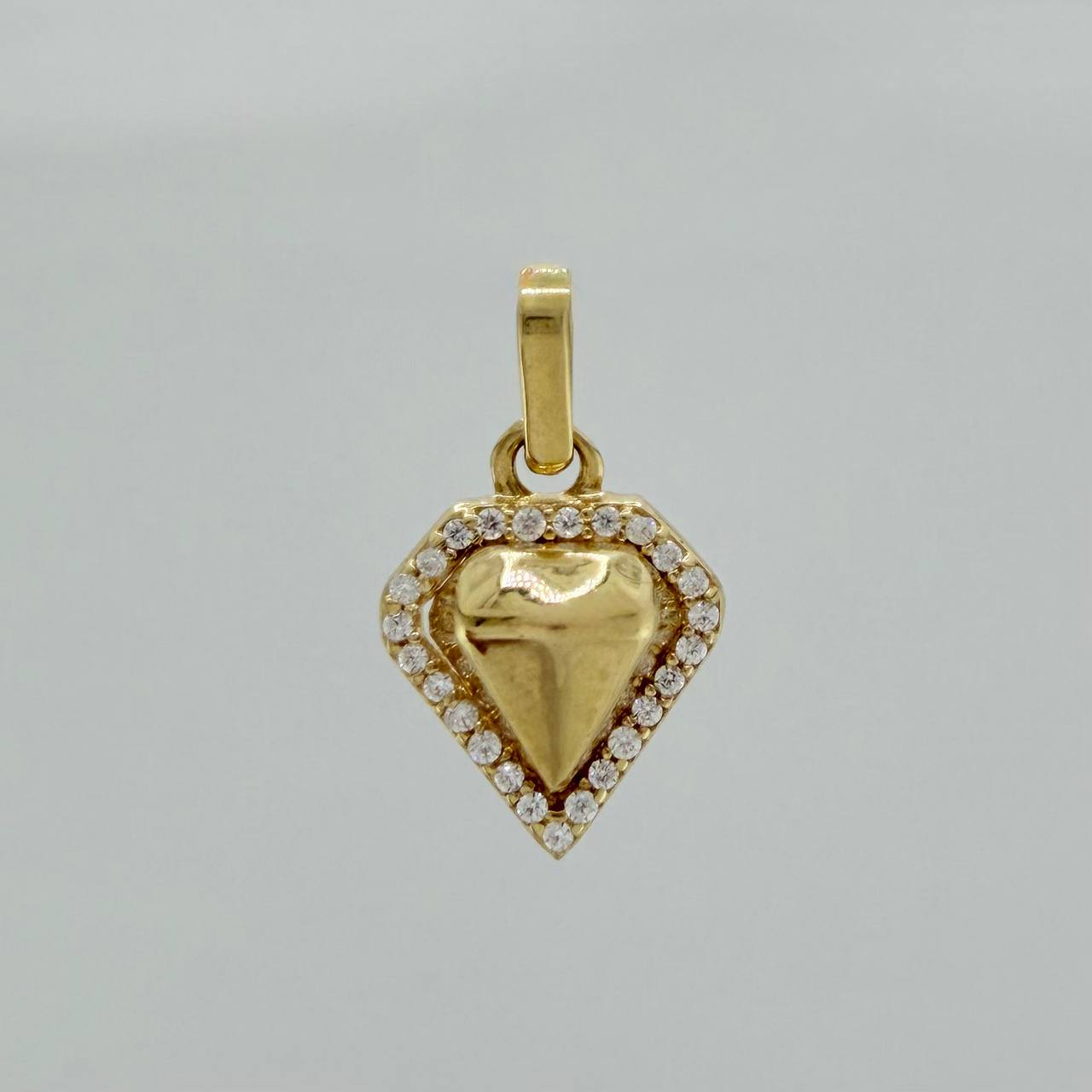 Dije Diamante 1.4 g / 1.9 cm Oro Amarillo 18K