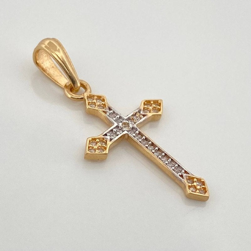 Dije Cruz Rombo 1.45gr / 3.2cm / Dos Oros Amarillo Blanco 18K &