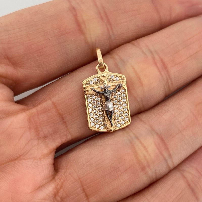 Dije Placa Cruz Cristo Milagroso De Buga 2.5 g / 2.2 cm Tres Oros 18K