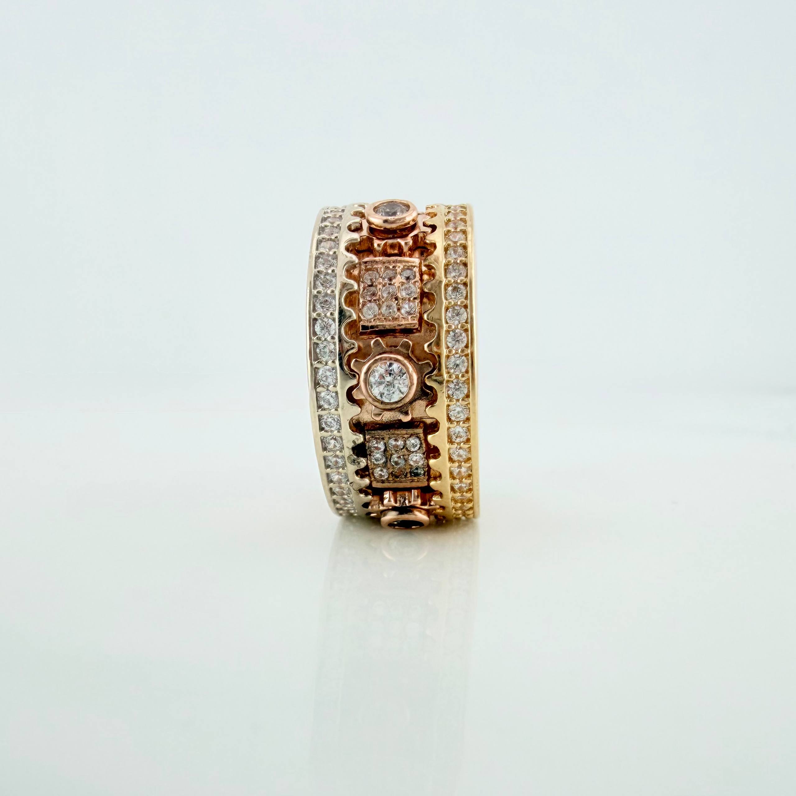 Anillo Mecanico Movil 13.25 g / T8 1/4 Tres Oros 18K