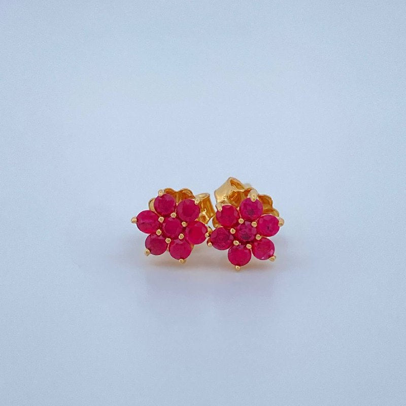 Topos Flor Ruby 0.95gr / Oro Amarillo 18K %