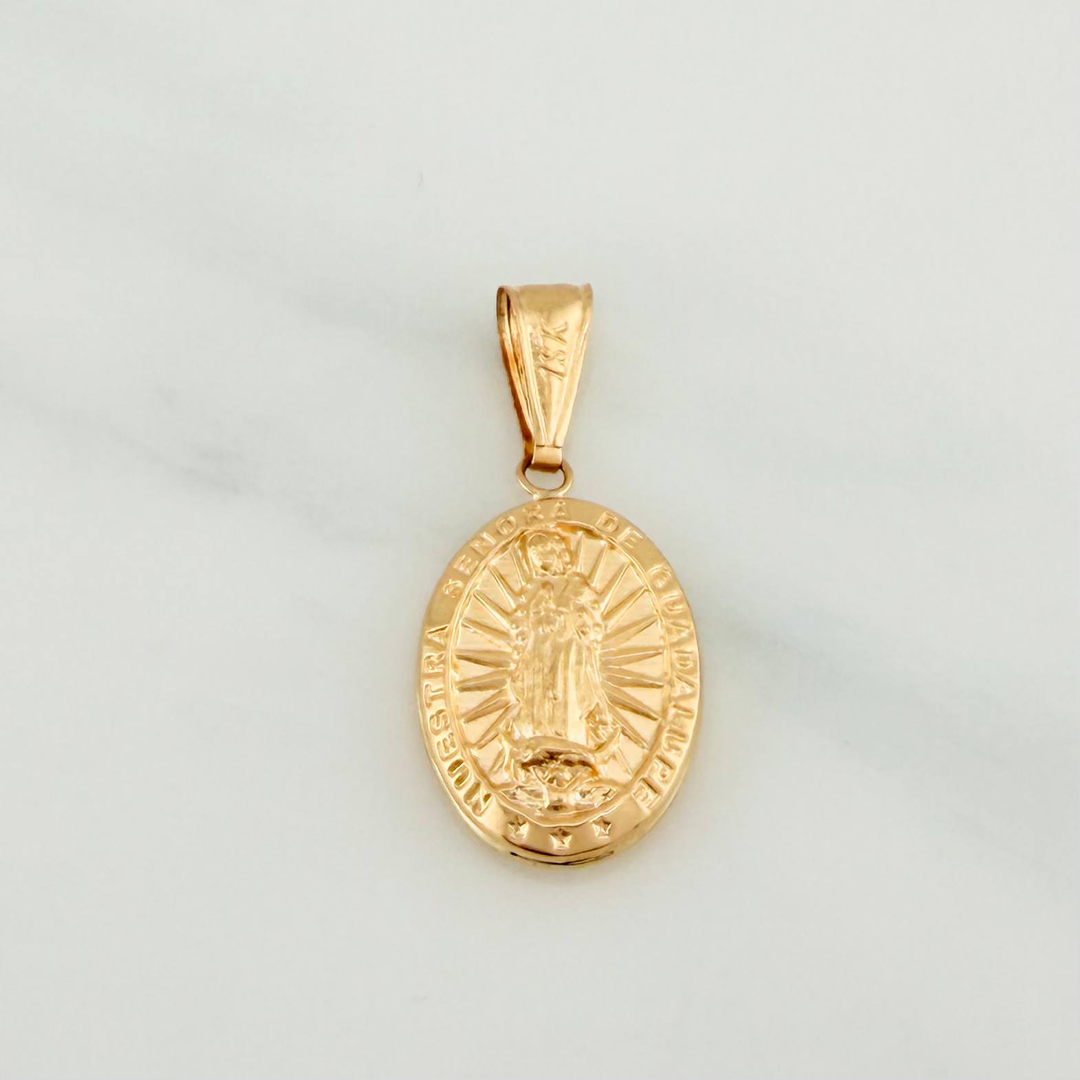 Dije Virgen De Guadalupe 1.5 g / 3 cm Oro Amarillo 18K