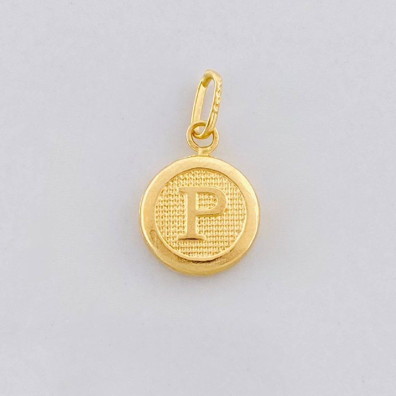 Dije Circulo Letra P 0.45g / 1.6cm Oro Amarillo 18K