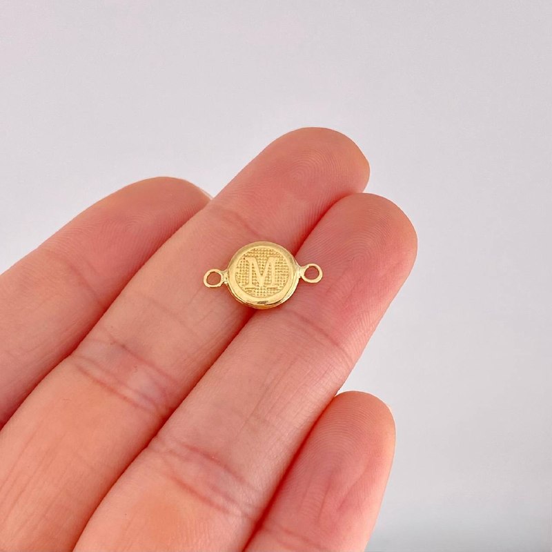 Herraje Circulo Letra M 0.4g / 1.5cm Oro Amarillo 18K