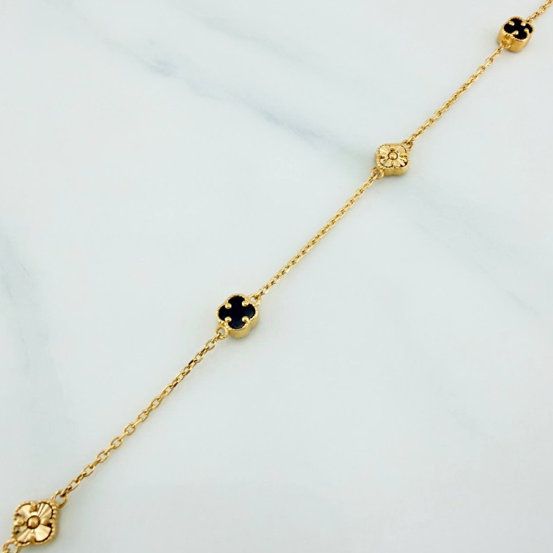 Pulso Trebol Aro Seguido 2.6 g / 21.2 cm / 4.8 mm Oro Amarillo 18K