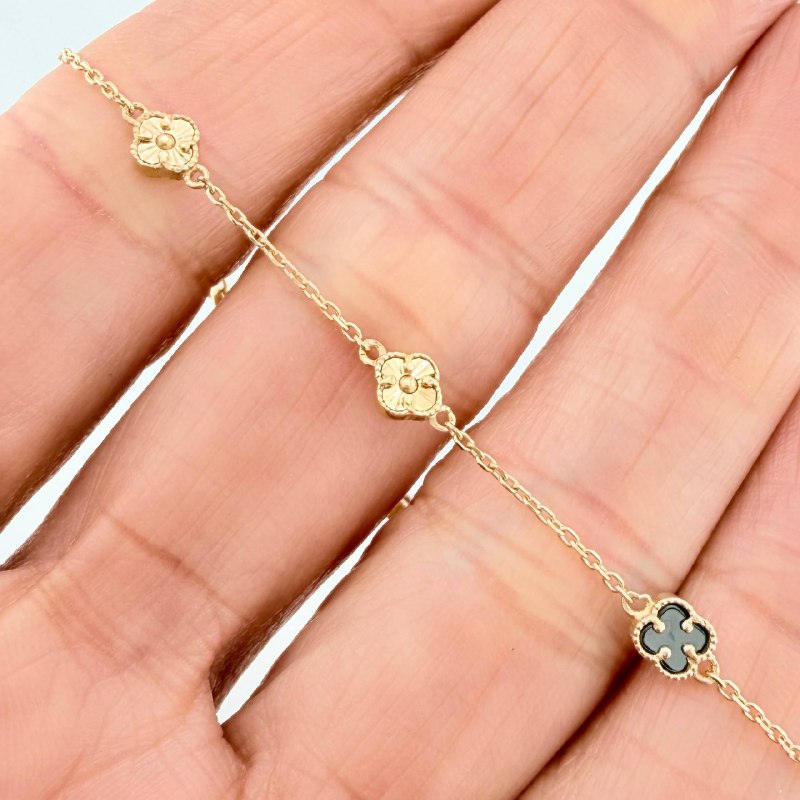 Pulso Trebol Aro Seguido 3.1 g / 21 cm / 4.7 mm Oro Amarillo 18K