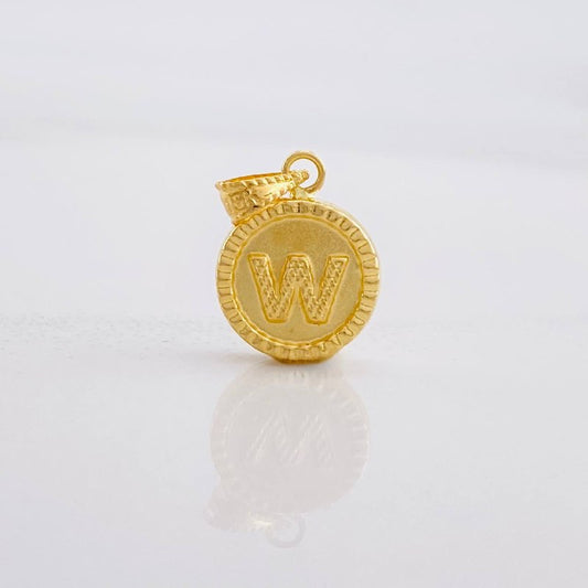 Dije Circulo Letra W 0.6g / 1.7cm Oro Amarillo 18K