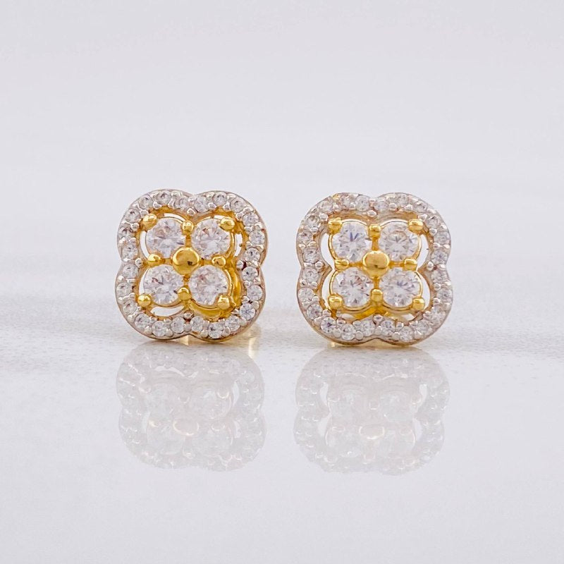 Topos Trebol 2.8g / 9.79mm Oro Amarillo 18K
