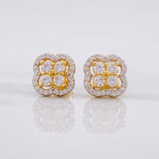 Topos Trebol 2.8g / 9.79mm Oro Amarillo 18K