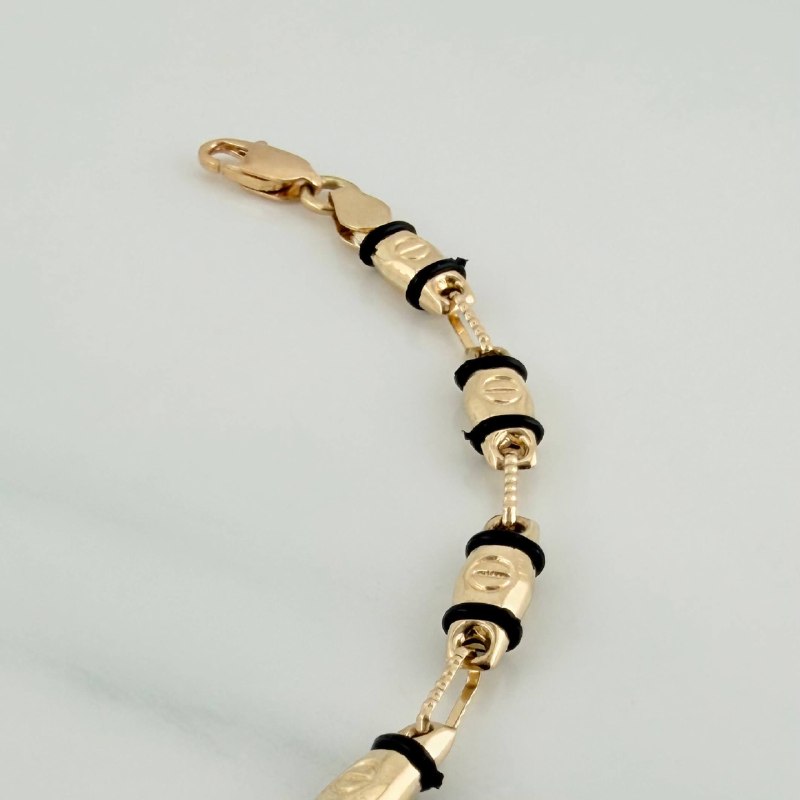 Pulso Rustico Tornillo 4.45 g / 20 cm / 4.1 mm Oro Amarillo 18K
