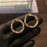 Candongas  Niky 3.5gr / 1.5cm / Punteado Oro Amarillo&