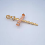 Dije Cruz Clavo 6.25gr / 5.8cm / Tres Oros 18K $
