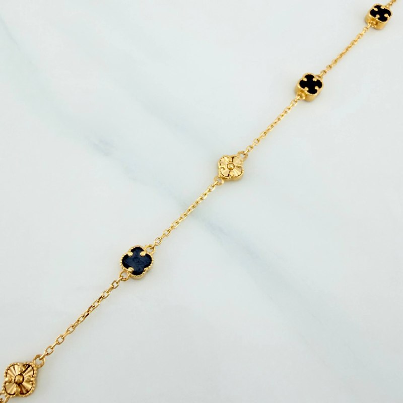 Pulso Trebol Aro Seguido 3.2 g / 21.5 cm / 4.8 mm Oro Amarillo 18K