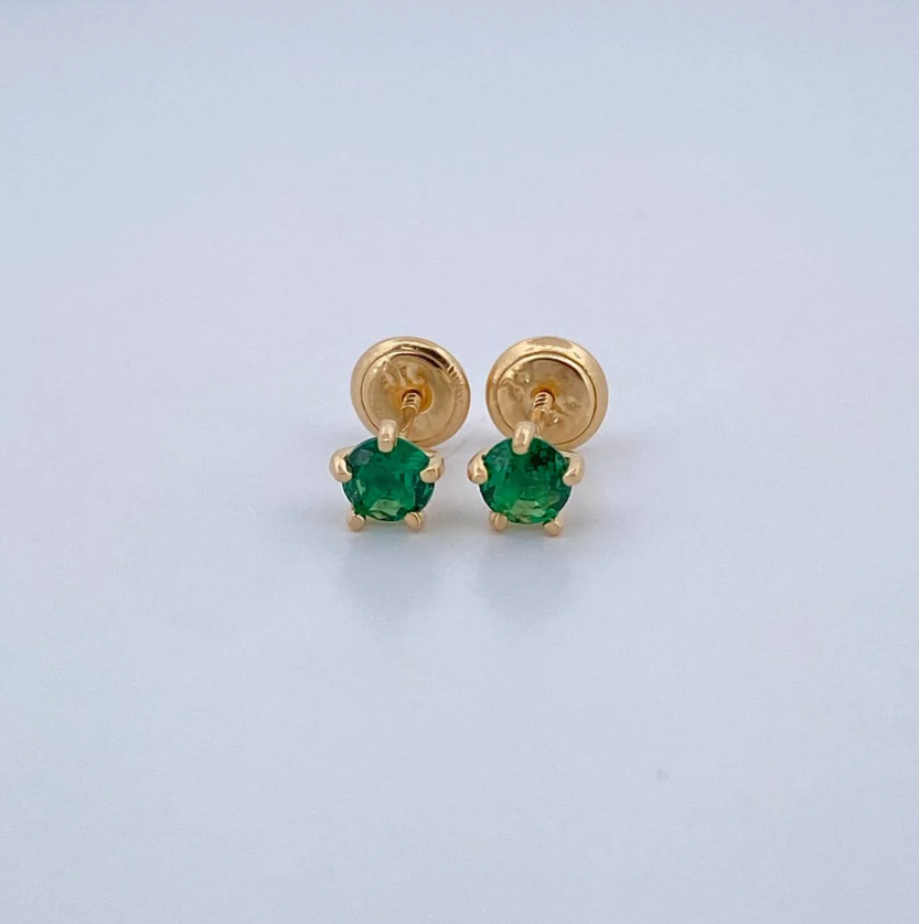 Topos Bisel Cinco Garras 0.9gr / Oro Amarillo 18K