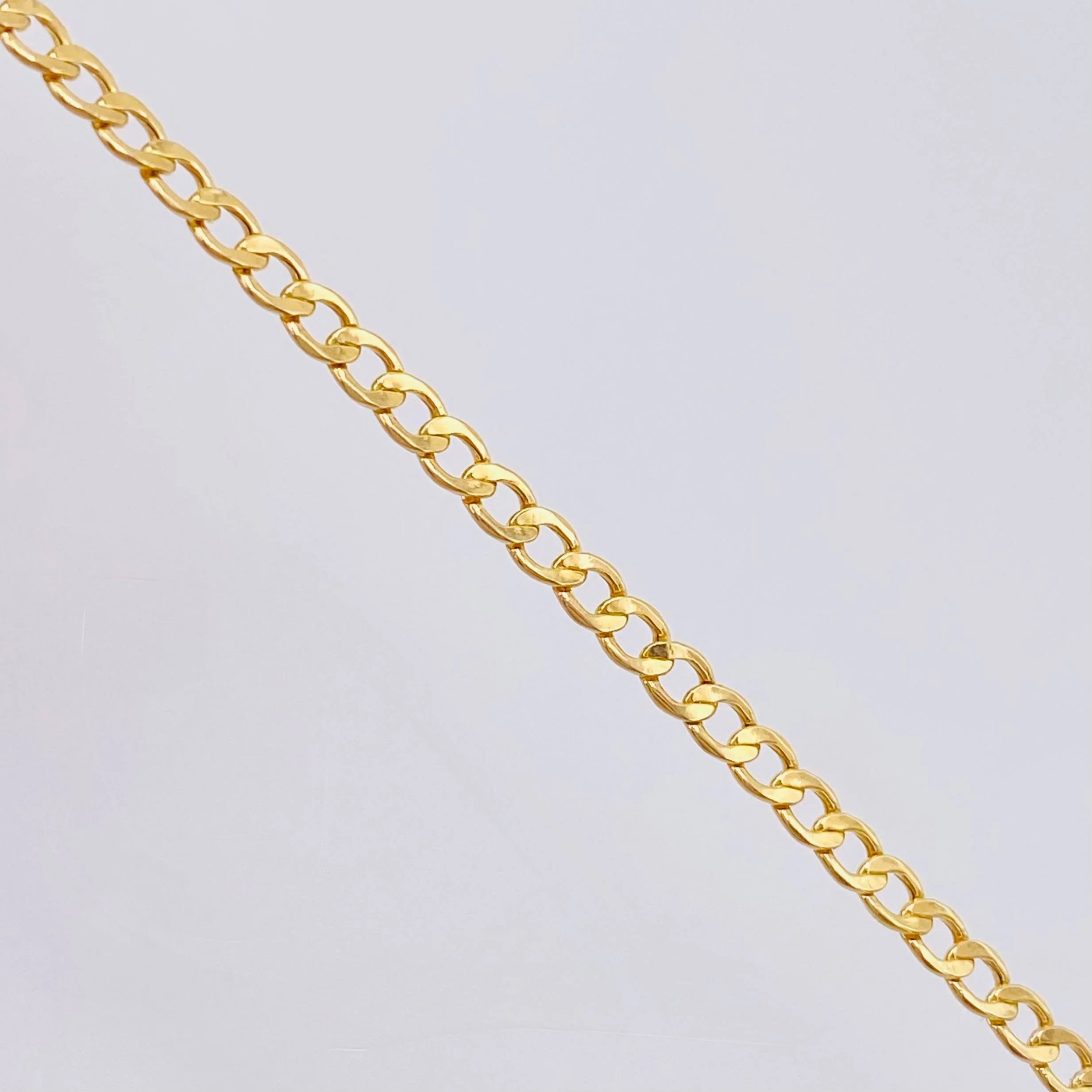 Cadena Cubana 2.3 g / 50 cm / 1.4 mm Oro Amarillo 18K