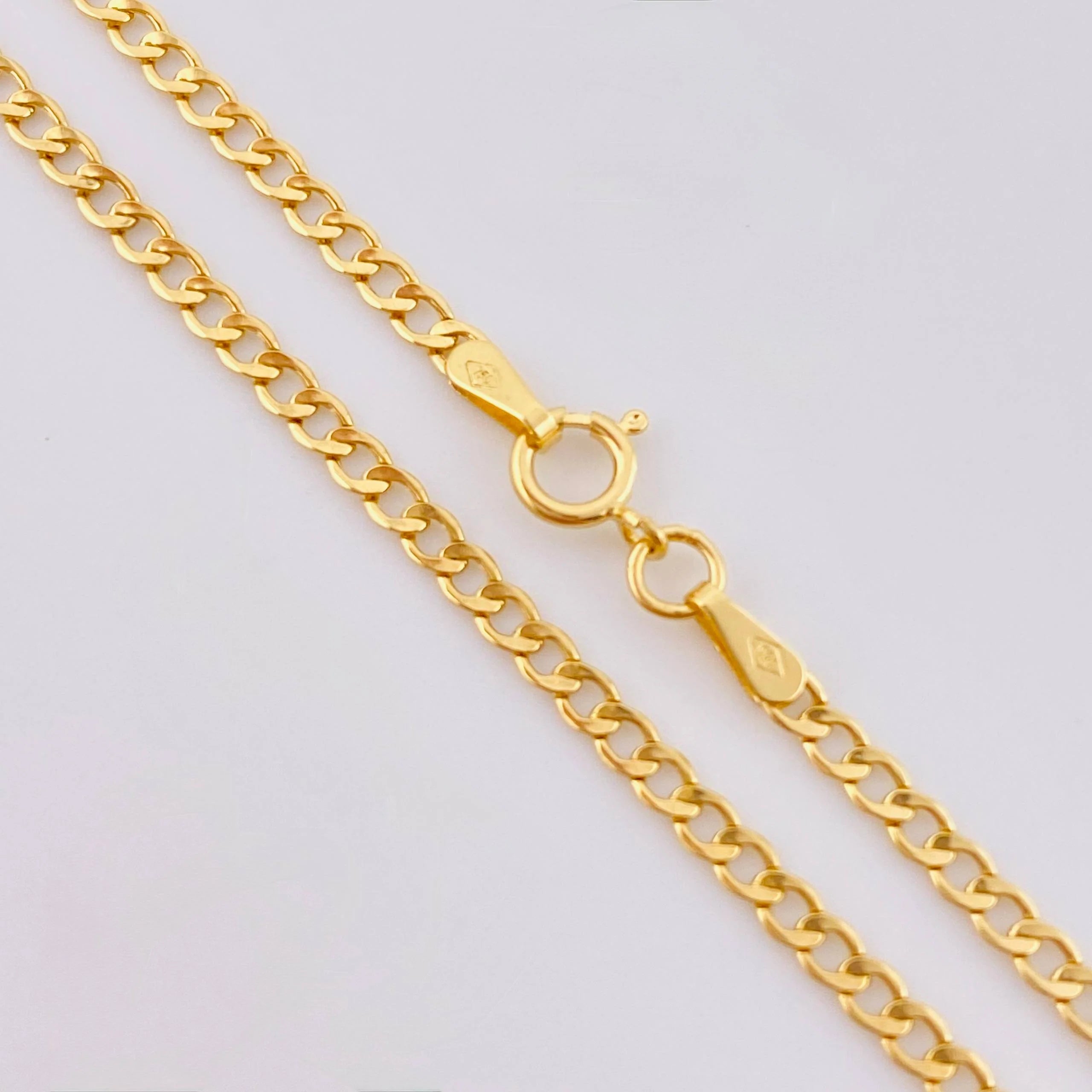 Cadena Cubana 2.35 g / 46 cm / 2.5 mm Oro Amarillo 18K