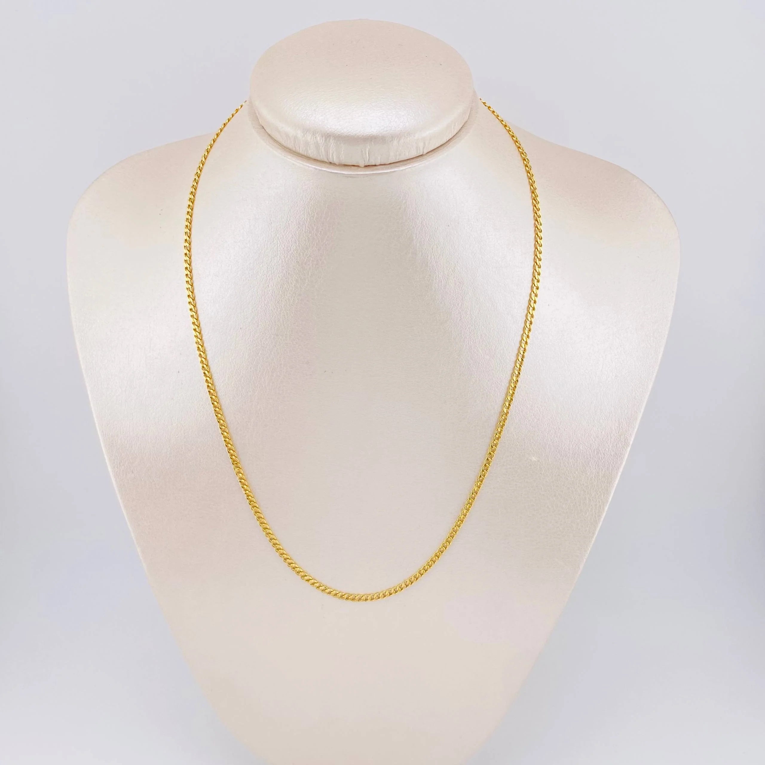 Cadena Cubana 2.2 g / 46.5 cm / 2.5 mm Oro Amarillo 18K