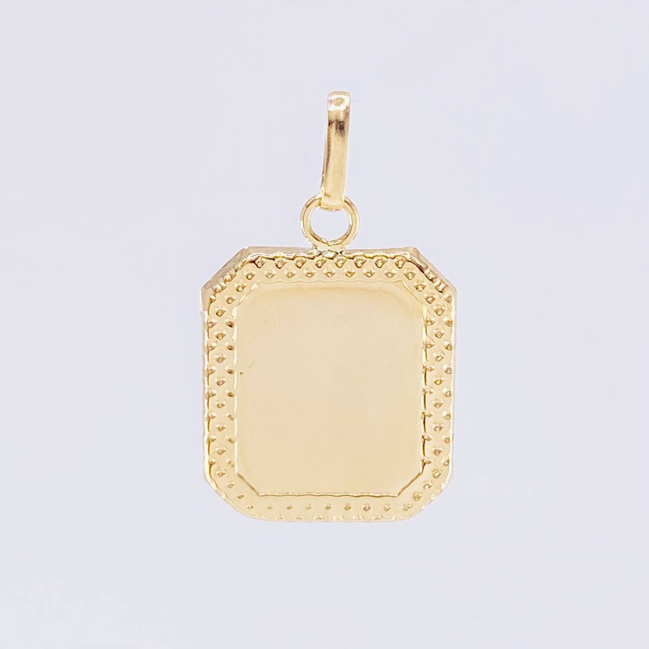 Dije Placa Marco Bordeado 0.7 g / 2.3 cm Oro Amarillo 18K