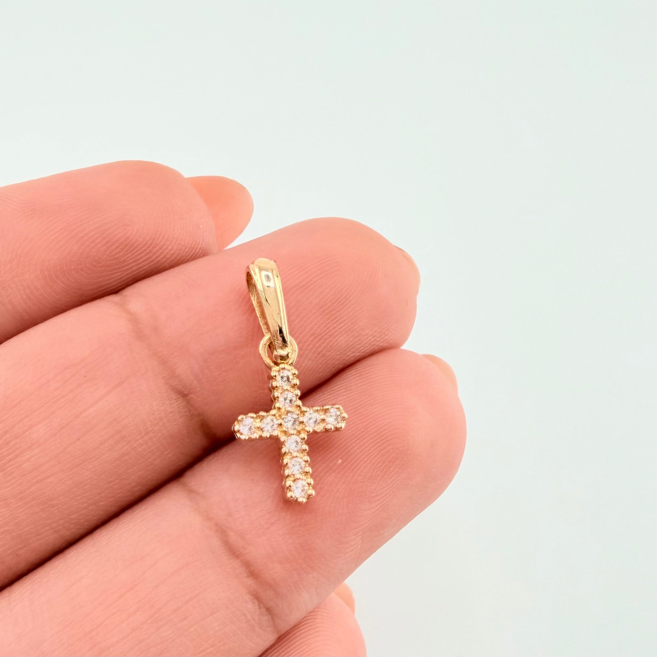 Dije Cruz Doble Faz 0.95gr / 1.9cm / Oro Amarillo 18K *