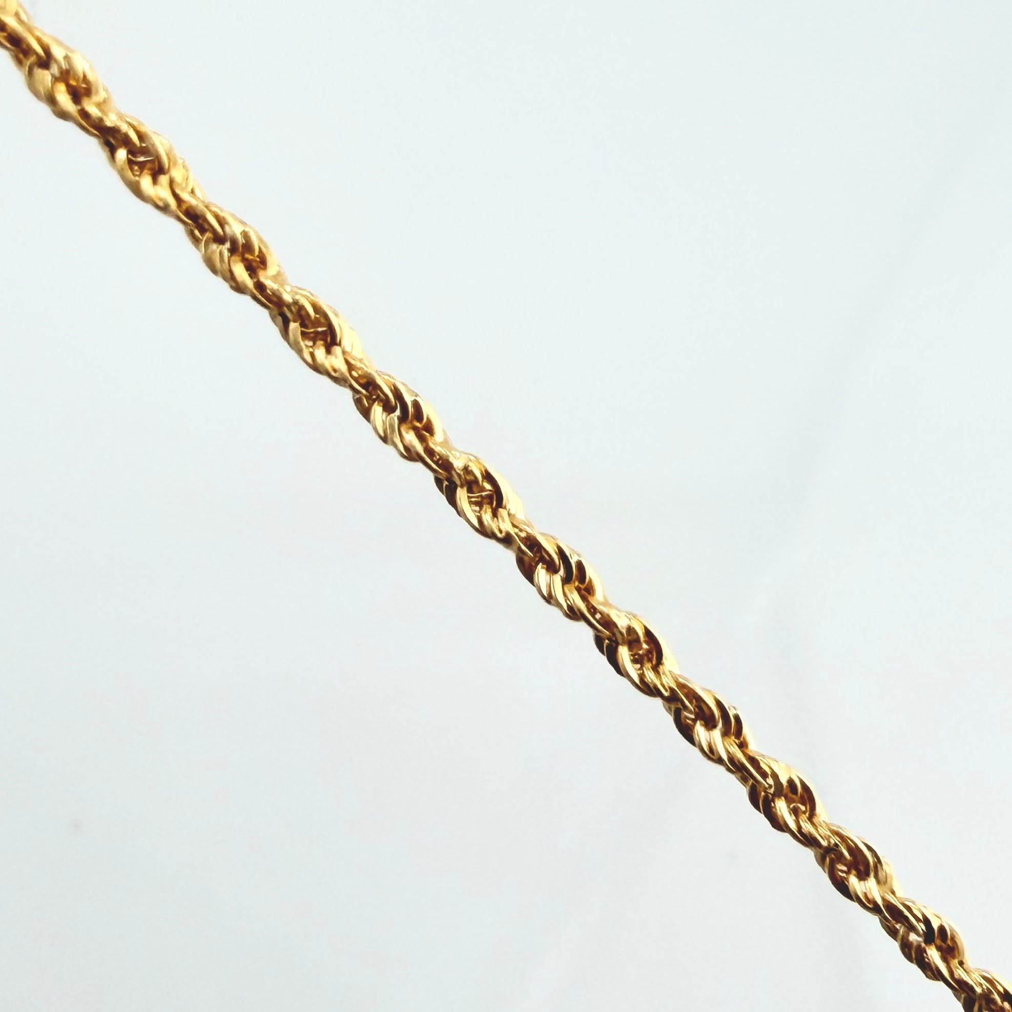 Cadena Lazo 1.55gr / 60cm / 1.5mm Oro Amarillo +3 18K ©