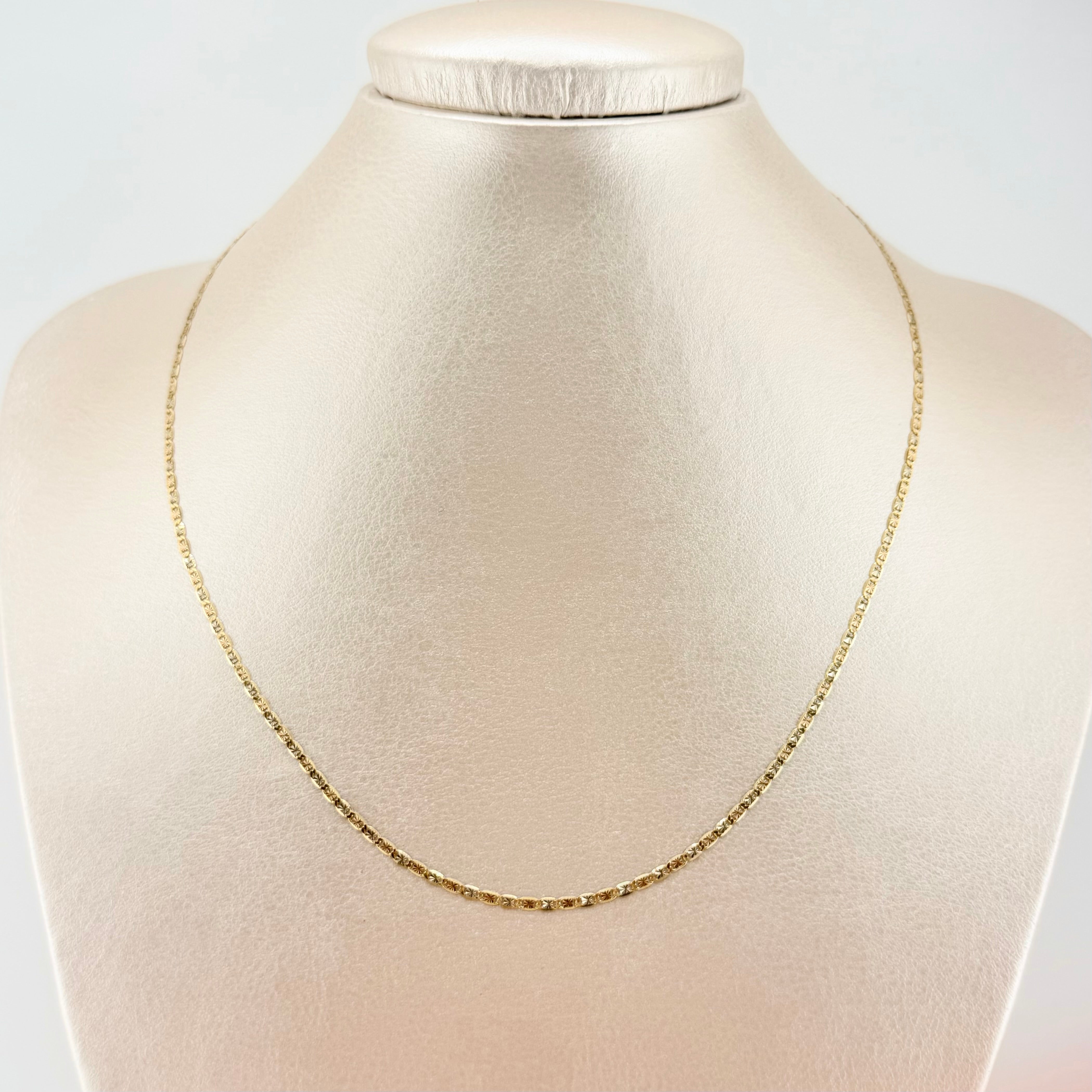 Cadena Plana 2.1gr / 45cm / 1.9mm Tres Oros +3 18K ©