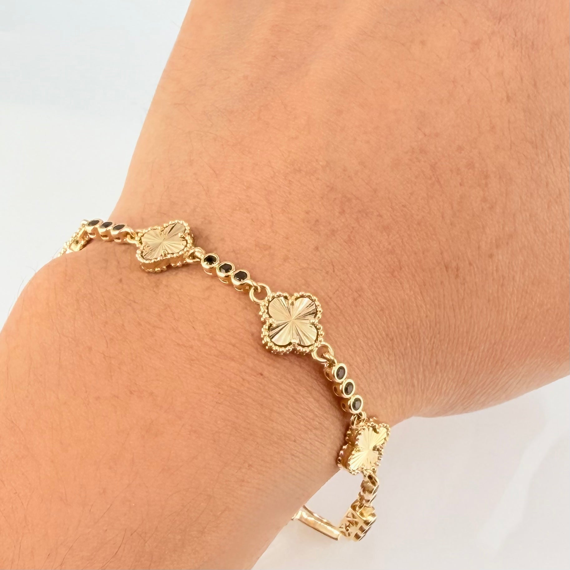 Pulso Trebol Dorado 9.3gr / 18cm / 9.3mm Oro Amarillo Nac.Esp. 18K *