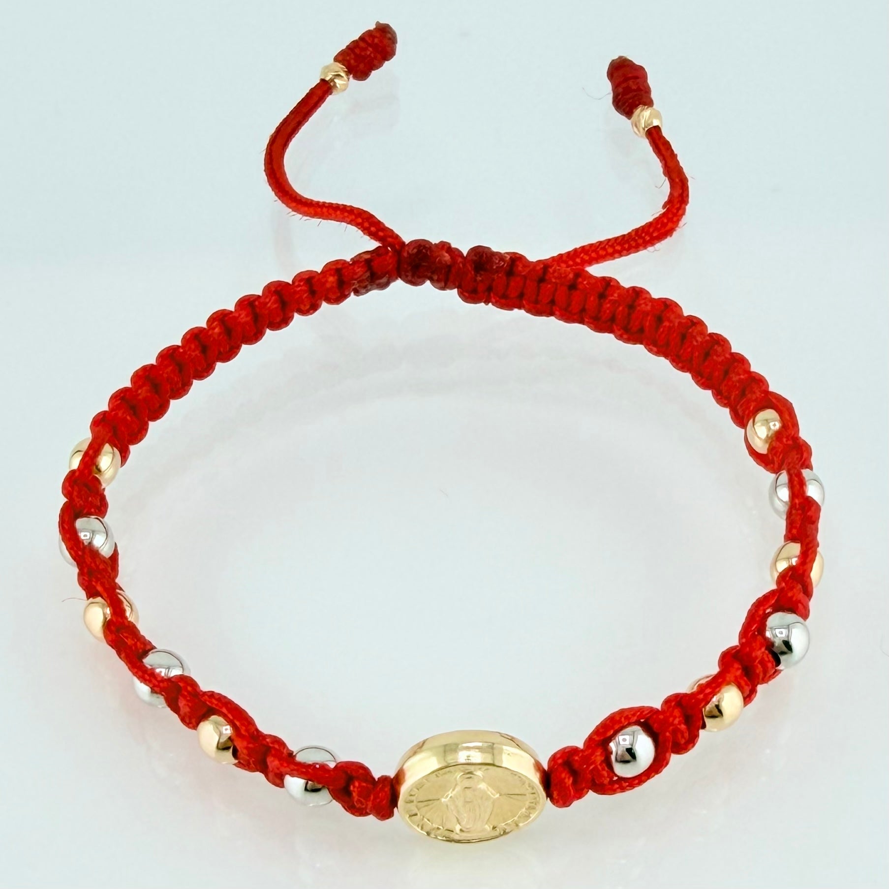 Pulsera Roja Herraje Virgen Milagrosa 1.67gr / 4mm-3mm Dos Oros Amarillo Blanco 18K *