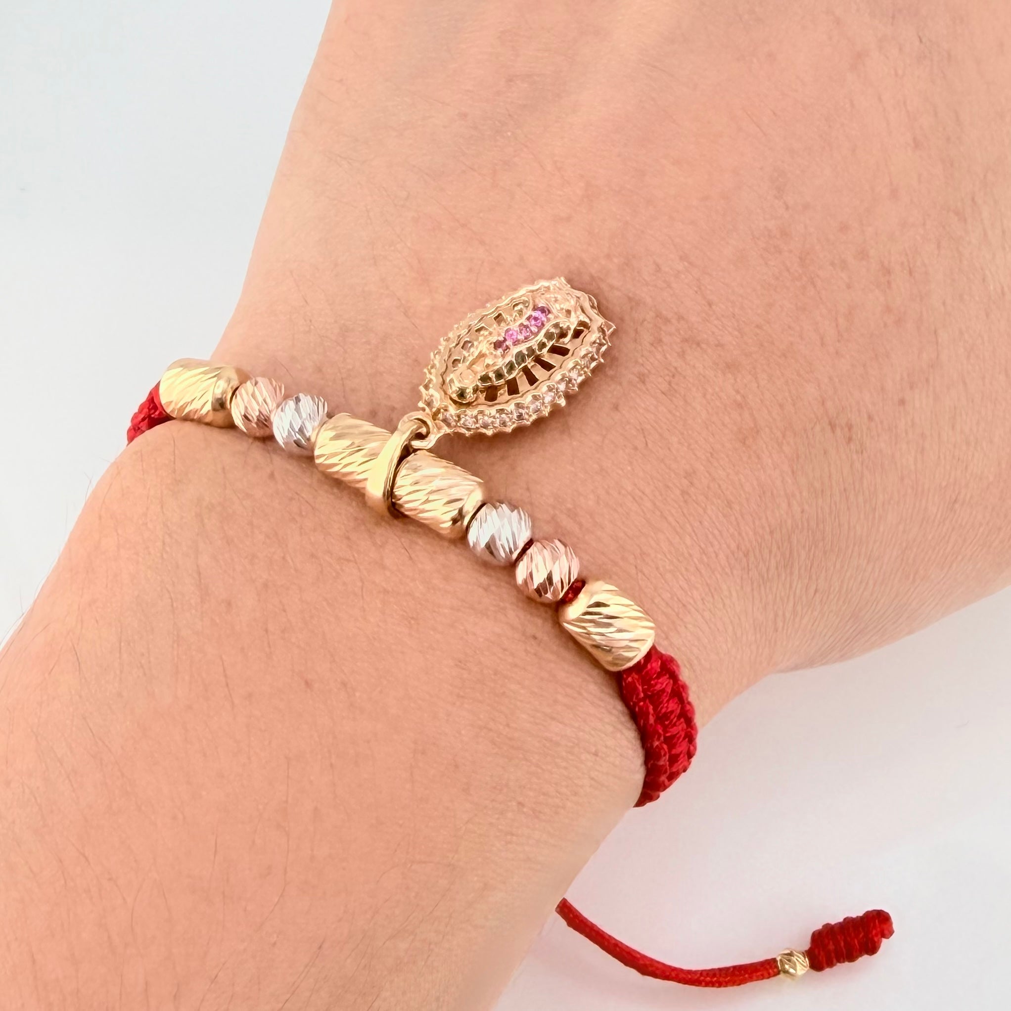 Pulsera Roja Dije Virgen Guadalupe 4.05gr / 4mm-3mm Tres Oros 18K *