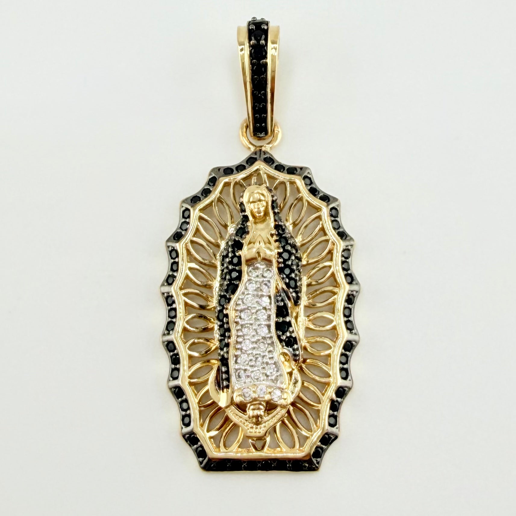 Dije Marco Virgen Guadalupe 6gr / 4.2cm / Oro Amarillo 18K *