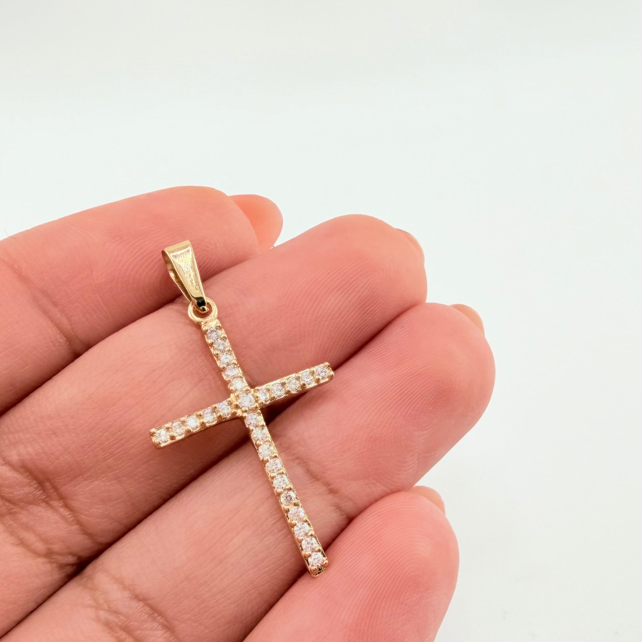 Dije Cruz 1.15gr / 3.3cm / Oro Amarillo 18K *