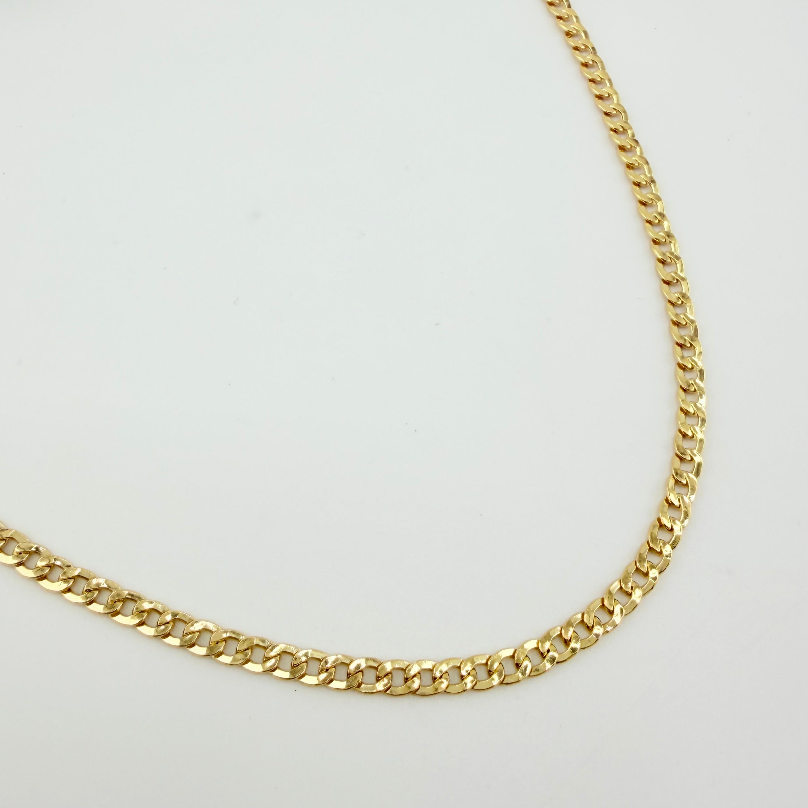 Cadena Cubana 8.3gr / 70cm / 3.3mm Oro Amarillo +1 18K ©